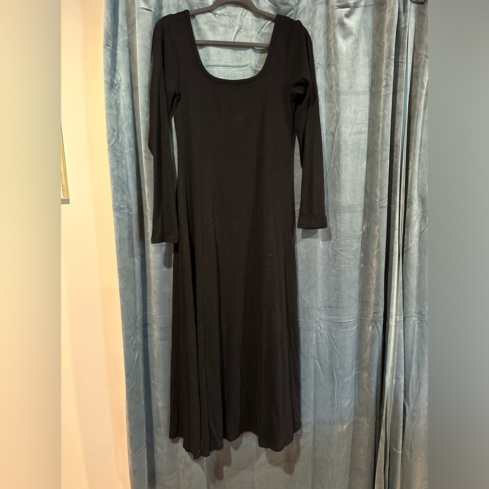 Long sleeve maxi dress